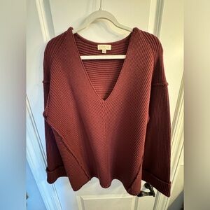 Oversized v-neck sweater, oversized/baggy sleeves
